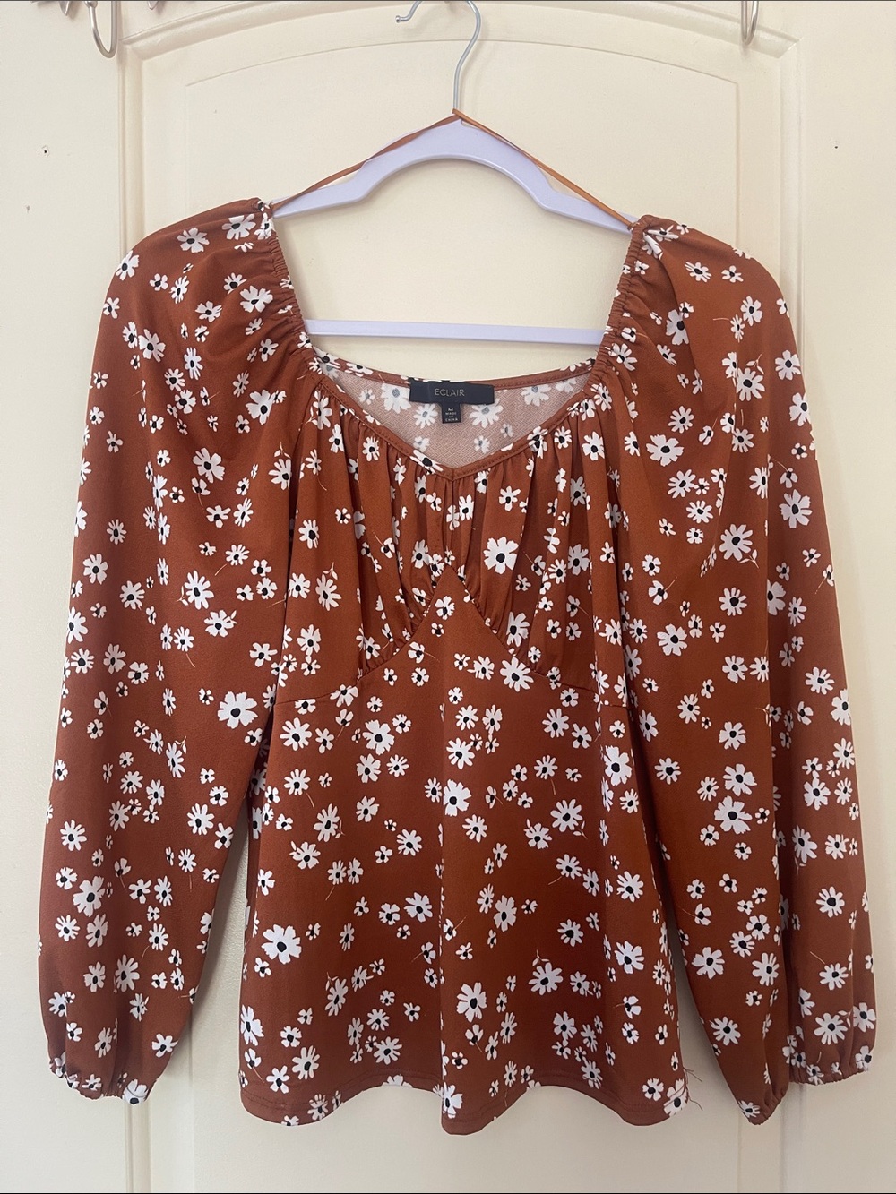 Rust Floral Peasant Blouse with White Daisies